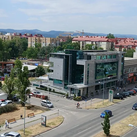 Dejana Ns - Stan Na Dan - Free Street Parking Appartamento *