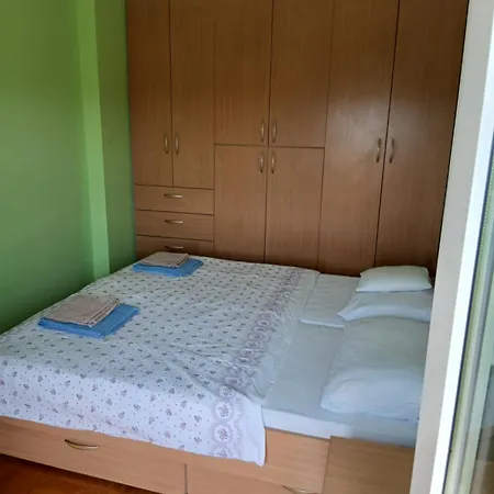 Appartamento Dejana Ns - Stan Na Dan - Free Street Parking *